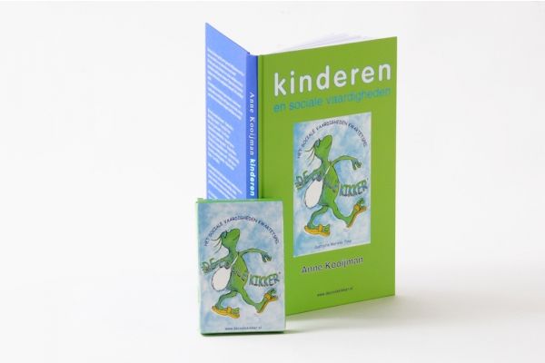 Kinderen en sociale vaardigheden, een boek voor volwassenen mèt het Coole Kikker kwartetspel